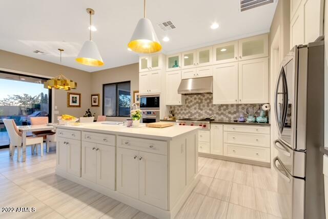 9726 E South Bend Drive