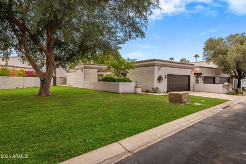 Photo of 7659 E Pleasant Run Run, Scottsdale, AZ 85258 (MLS # 7082436)