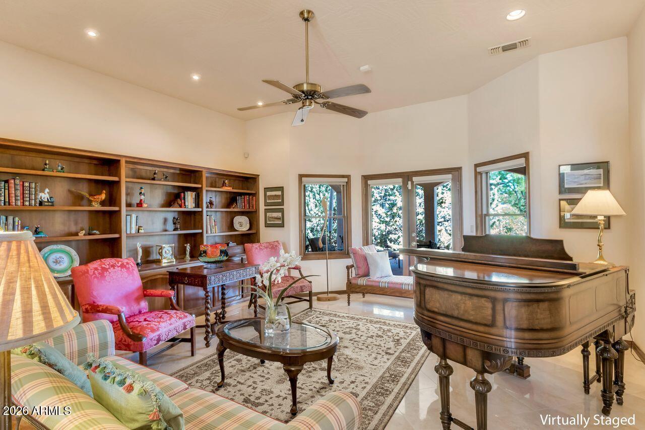 10 QUAIL Circle