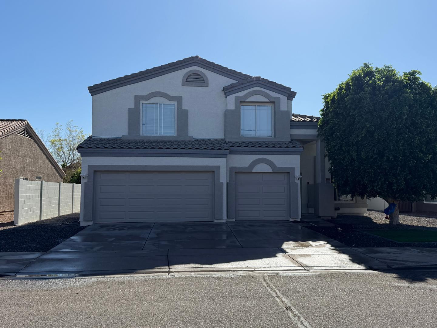 10427 E Diamond