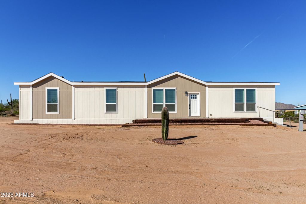 Photo of 2318 S Nikki Lane S, Maricopa, AZ 85139 (MLS # 6948501)