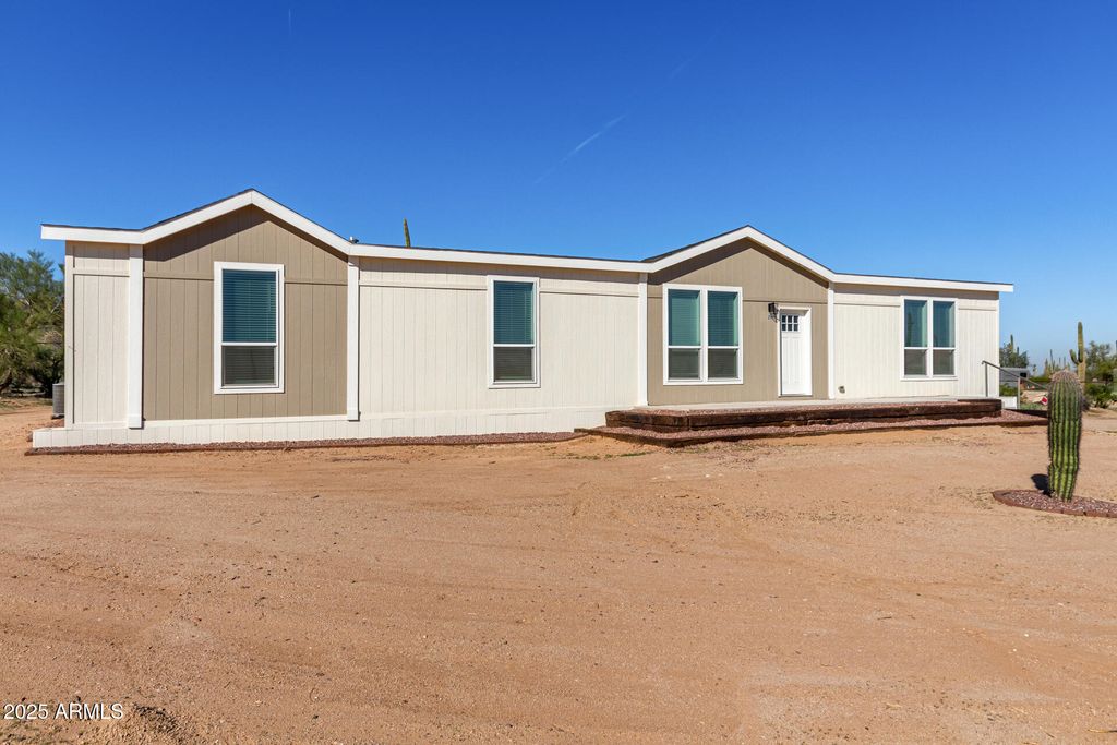 Photo of 2318 S Nikki Lane S, Maricopa, AZ 85139 (MLS # 6948501)