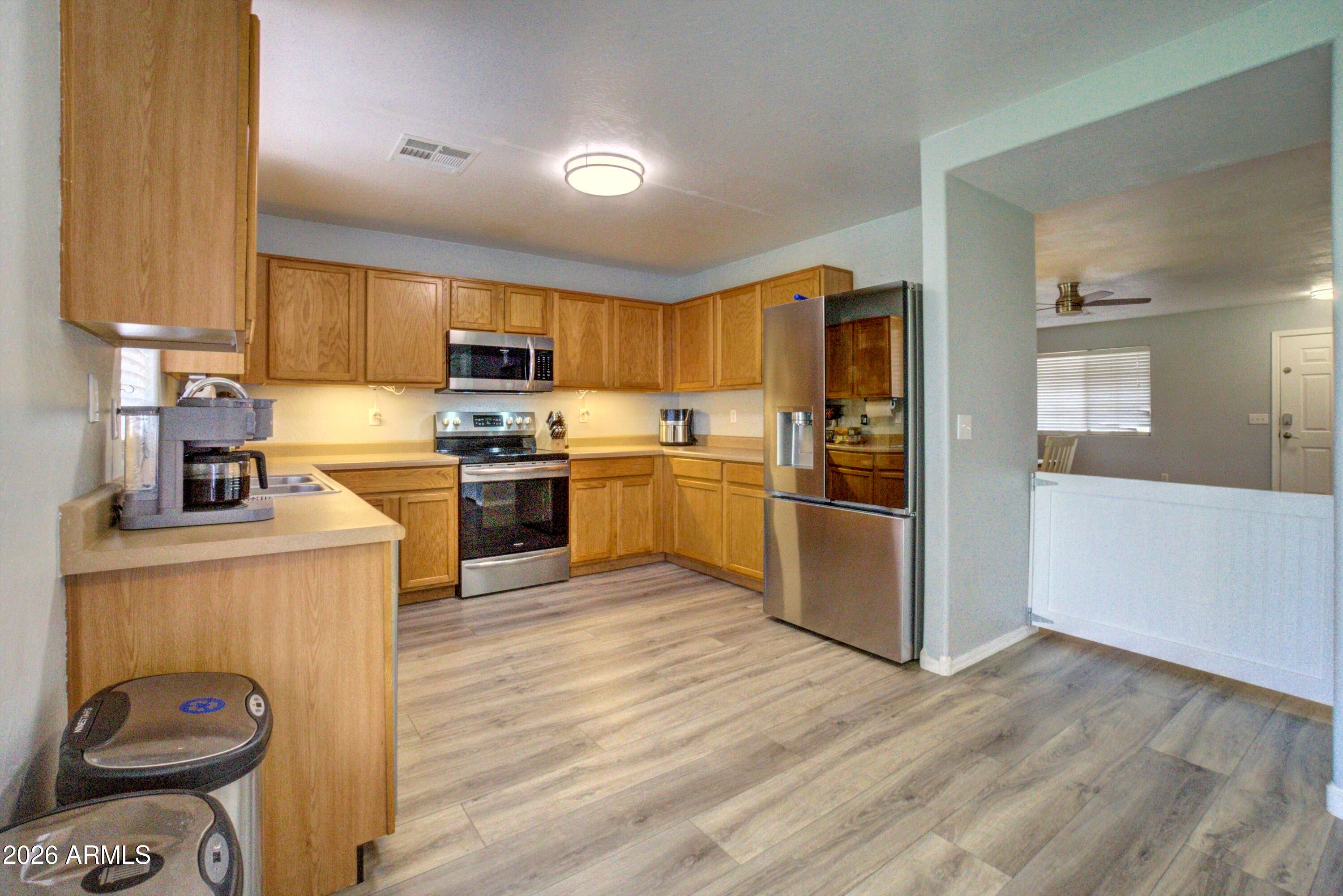 40110 N THOROUGHBRED Way