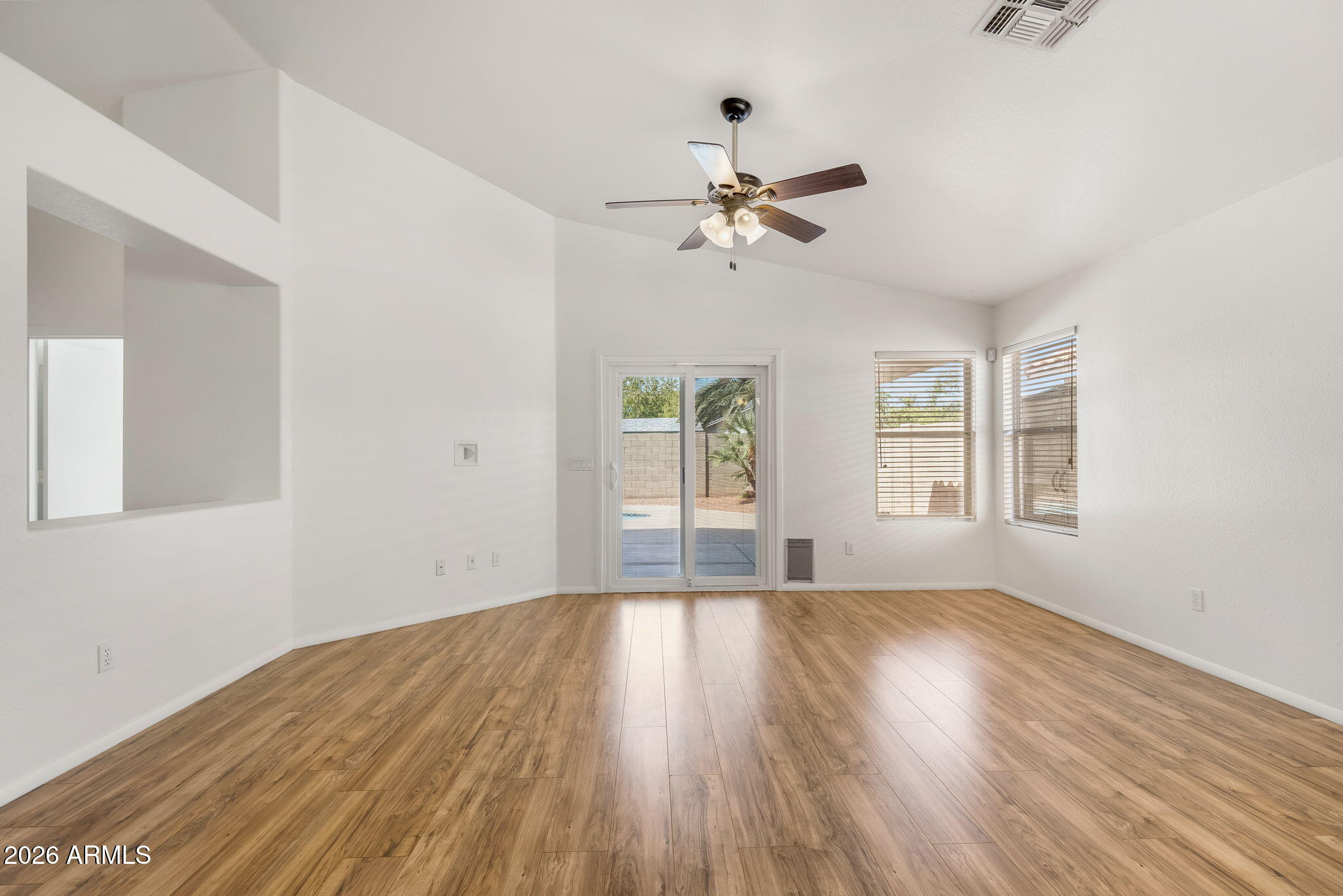 4176 W COLUMBINE Drive