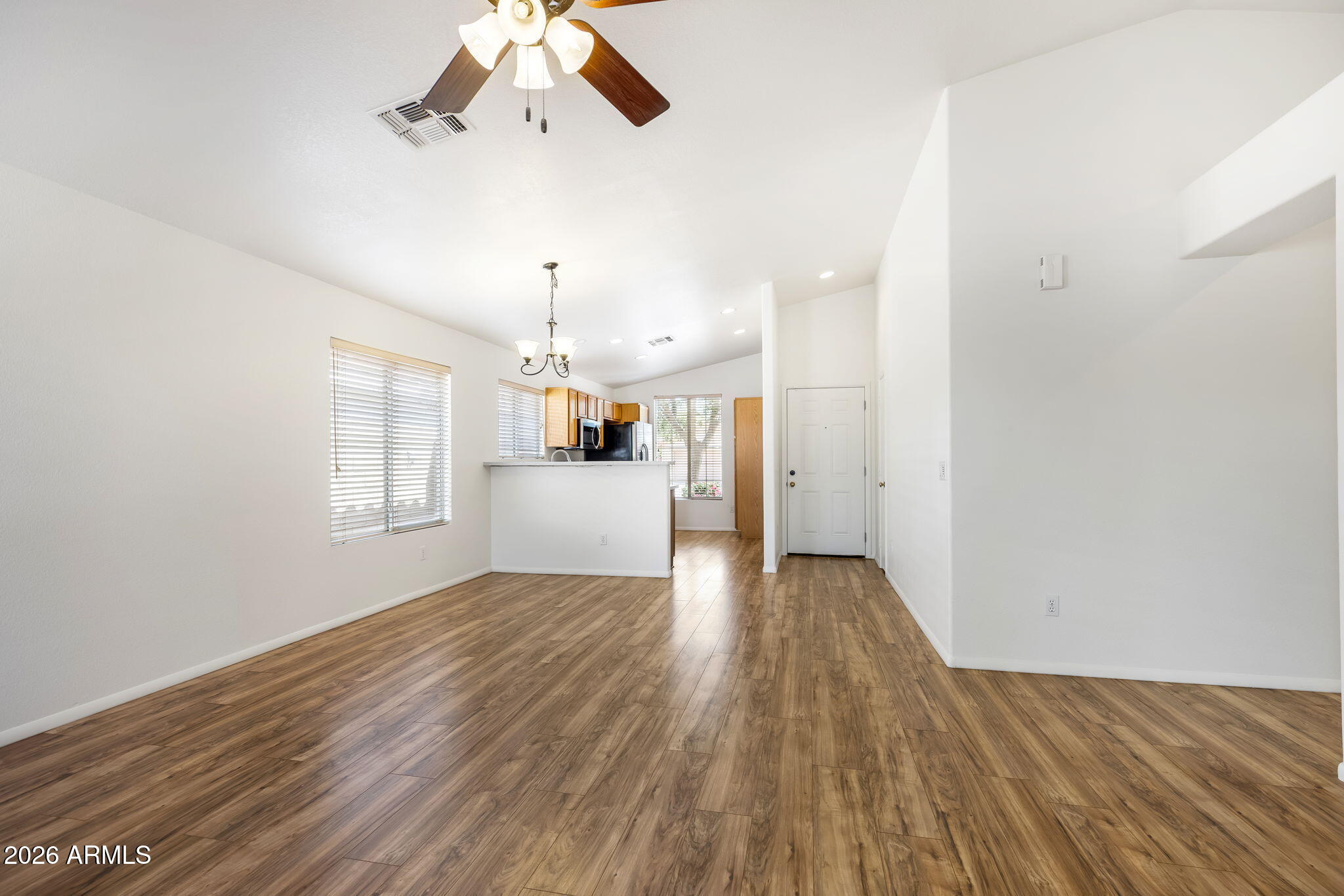 4176 W COLUMBINE Drive