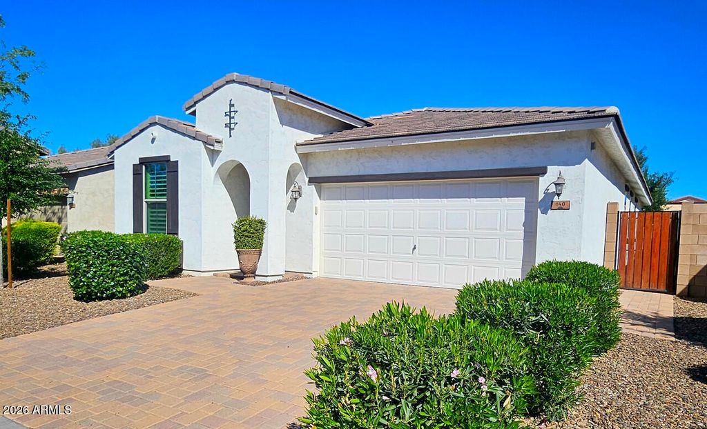 Photo of 140 E Bernie Lane, Gilbert, AZ 85295 (MLS # 7000111)