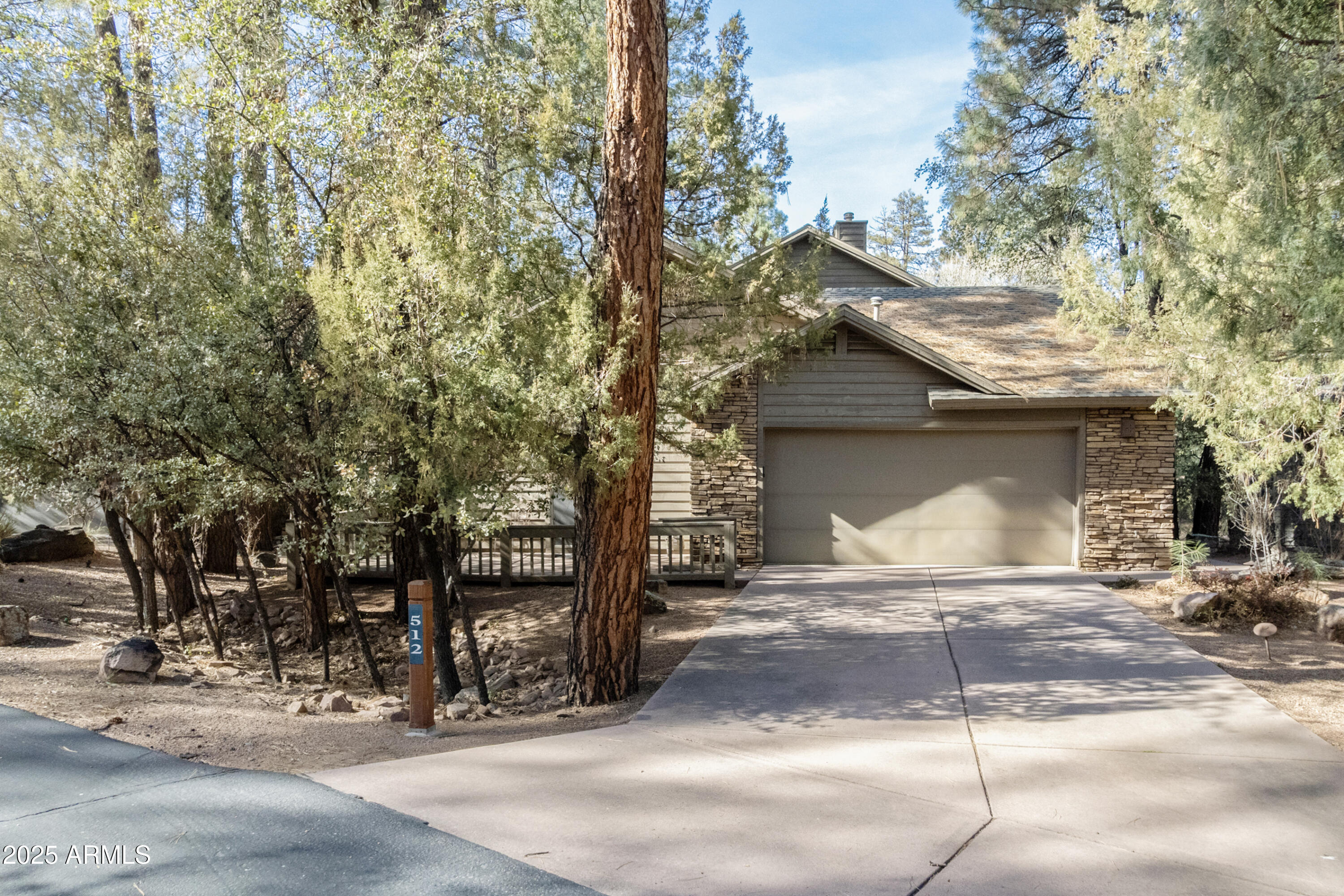 512 N PINE ISLAND Drive