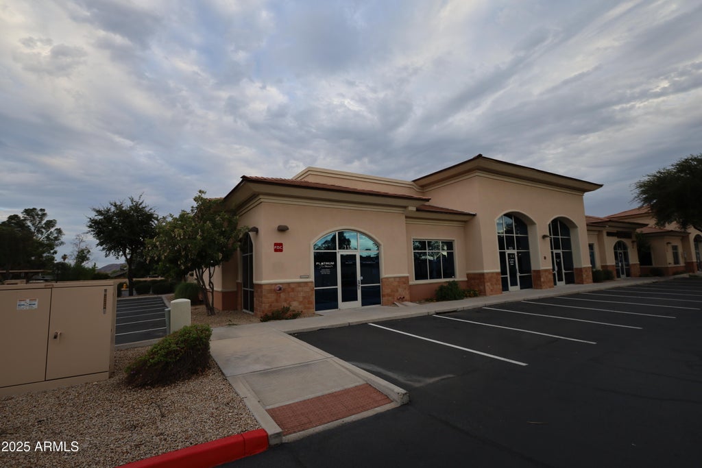Photo of 15255 N 40th Street #115, Phoenix, AZ 85032 (MLS # 7092989)