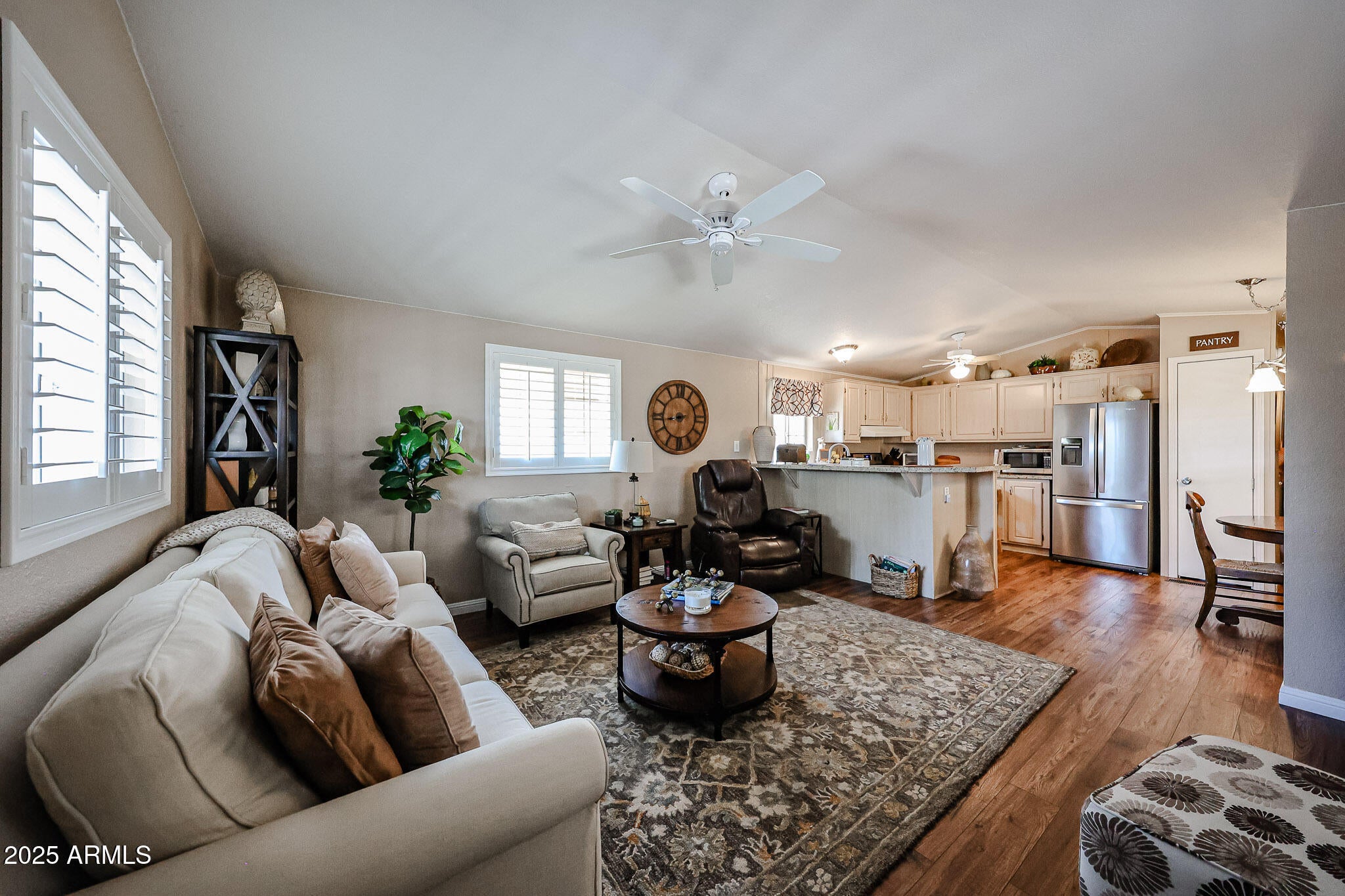 3901 E PINNACLE PEAK Road 140