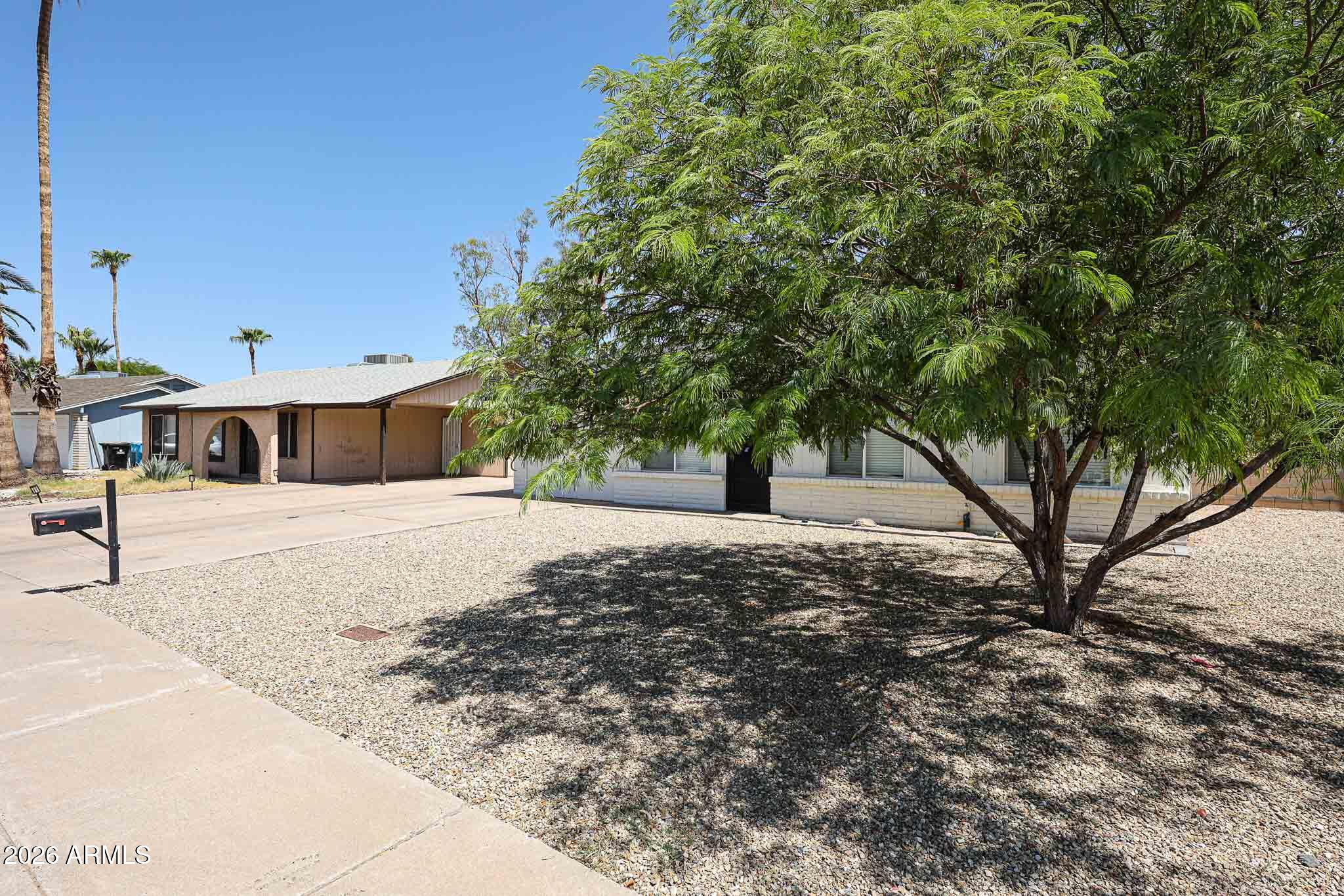 4034 E WINDROSE Drive