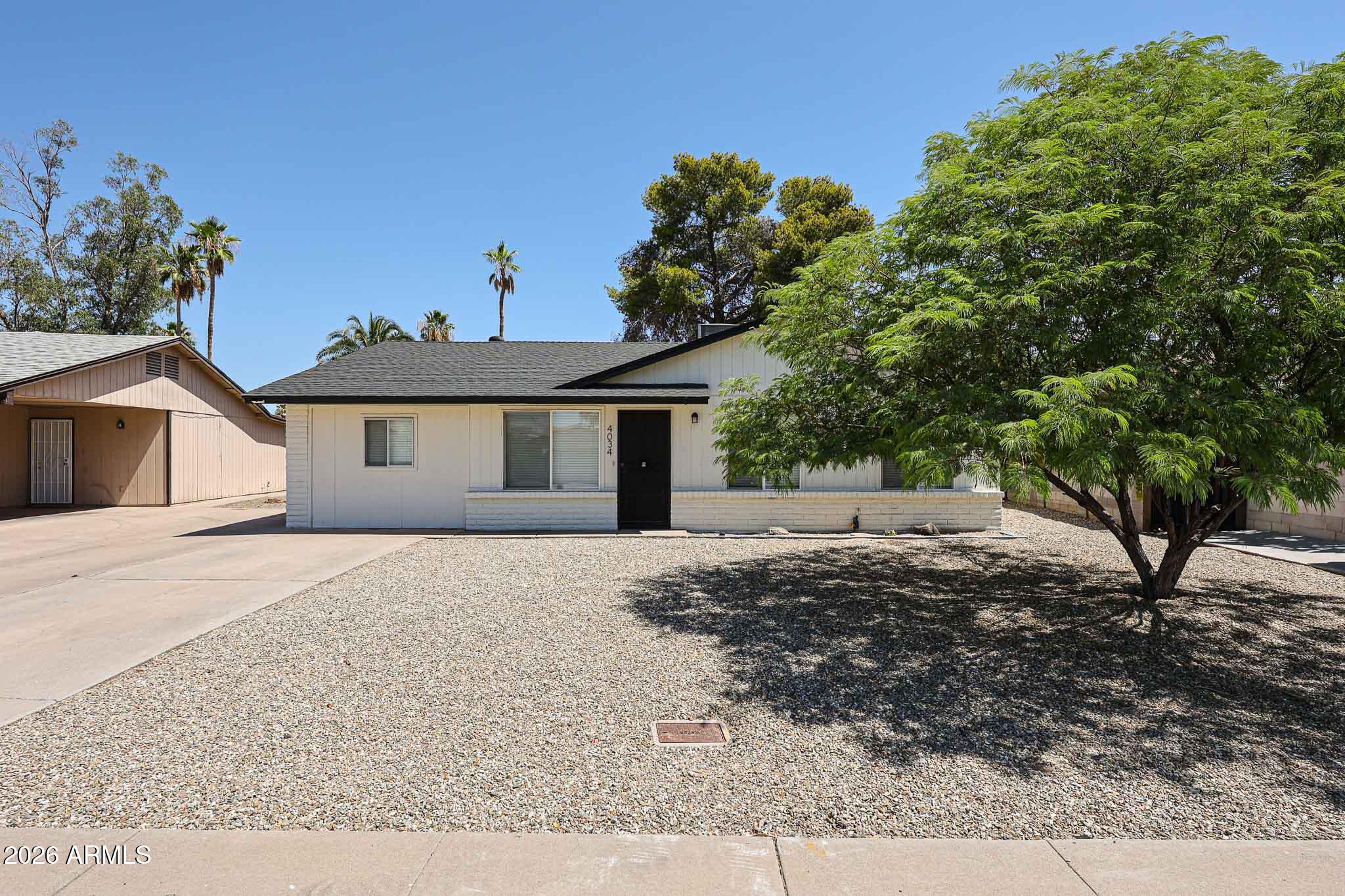 4034 E WINDROSE Drive