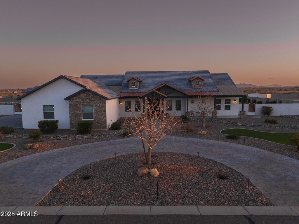 Photo of 9491 W Coral Mountain Drive, Casa Grande, AZ 85194 (MLS # 6914245)