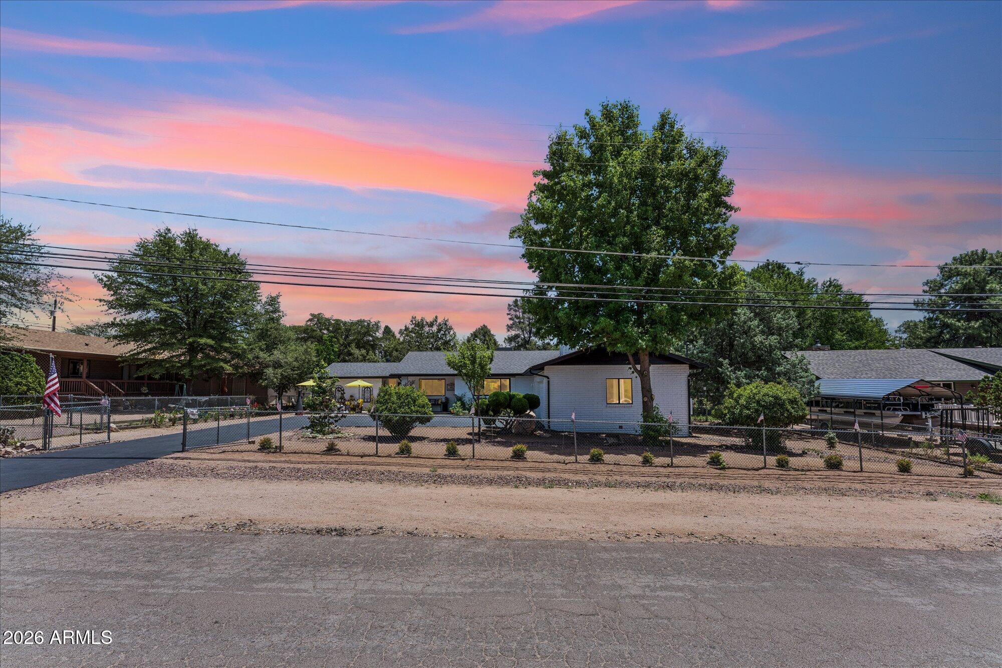807 S MUD SPRINGS Road