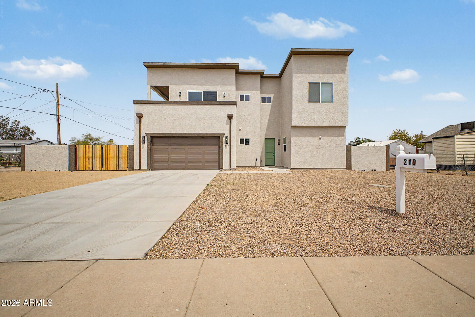 210 S 2ND Street W