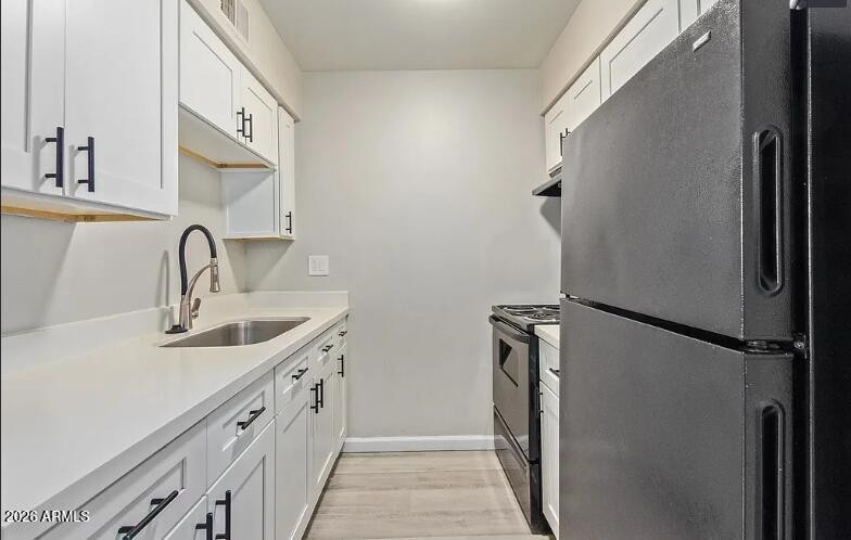 2942 N 34th Place 12