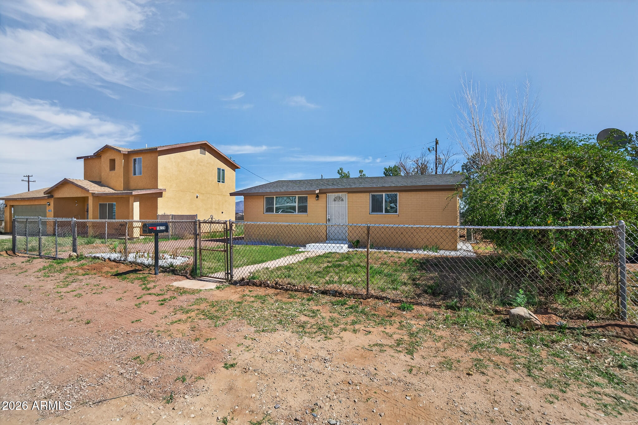 10229 S HONEYSUCKLE Drive