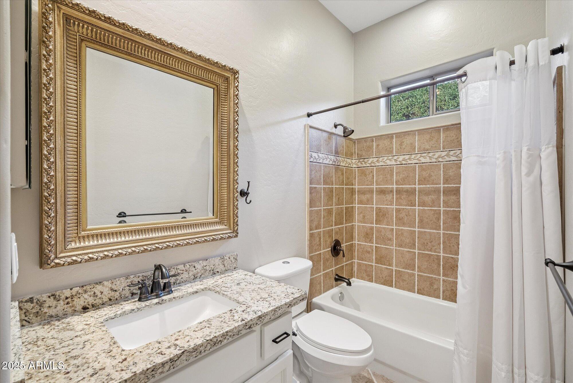 Anthem, Arizona 85086, United States, 2 Bedrooms Bedrooms, ,2 BathroomsBathrooms,Residential,Active,240172