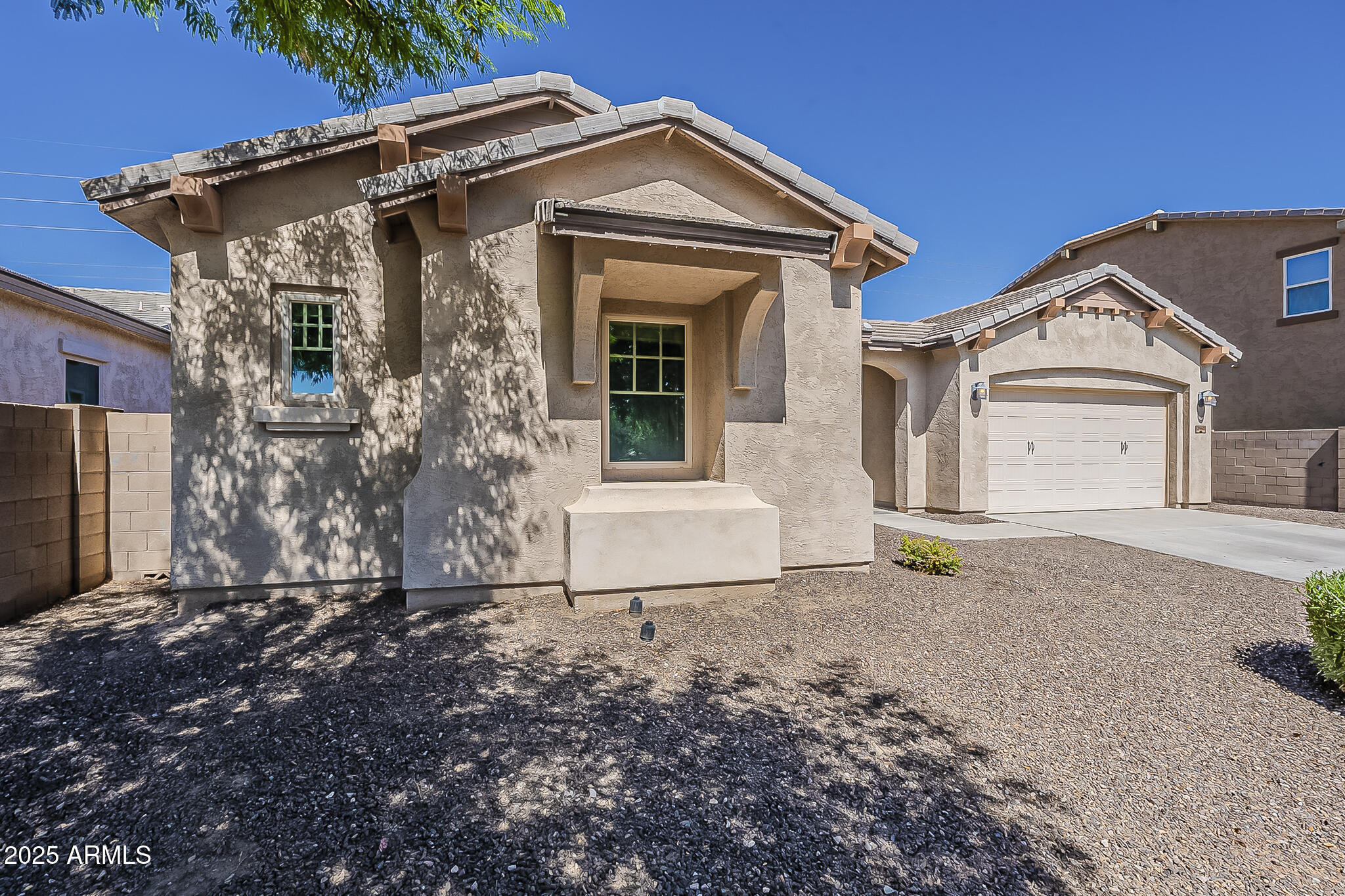 2960 E DERRINGER Way