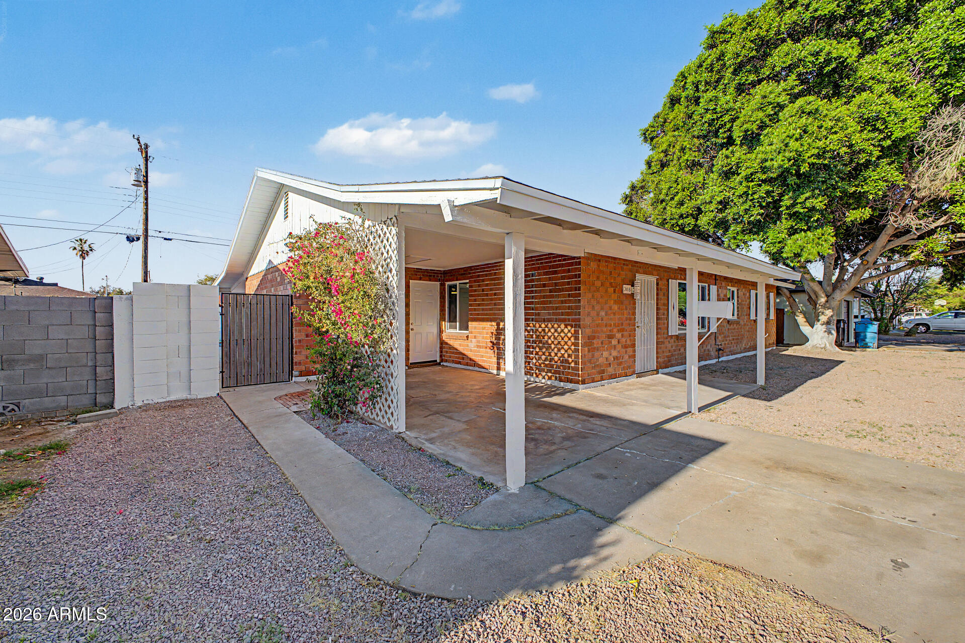 3416 W MCLELLAN Boulevard