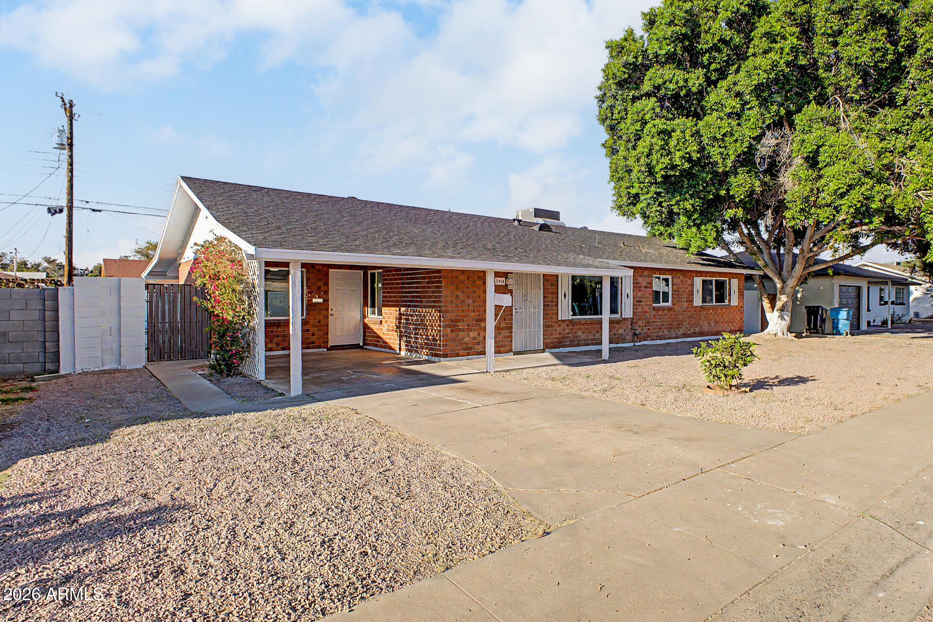 3416 W MCLELLAN Boulevard