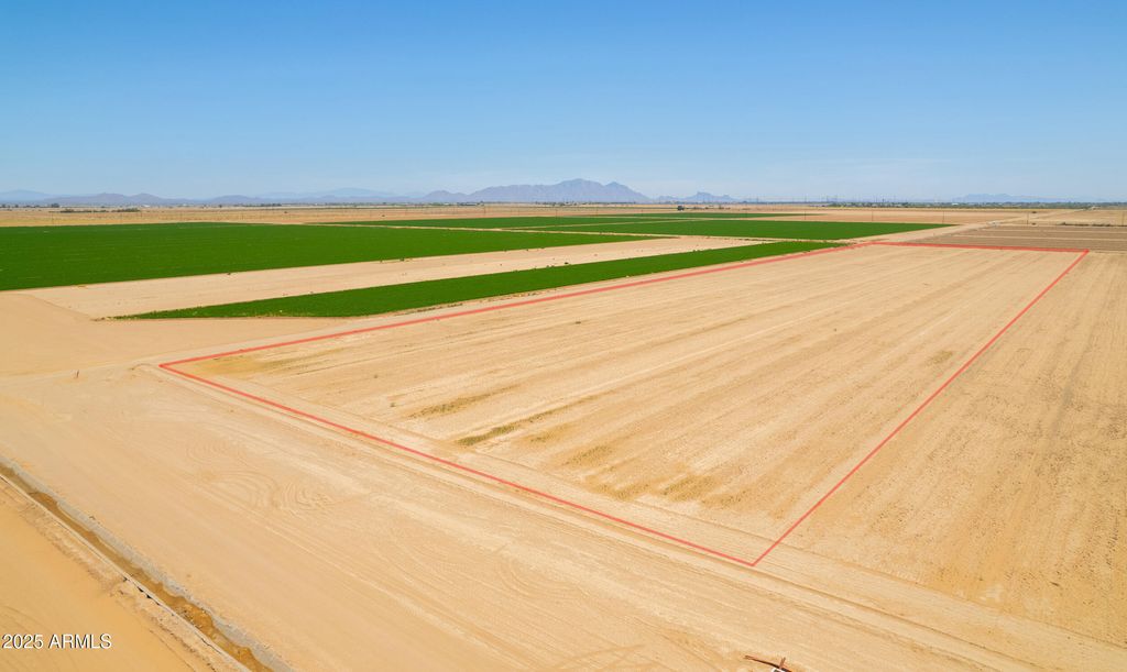 Photo of 000 W Overfield Drive #&#39;&#39;&#39;_&#39;&#39;&#39;, Casa Grande, AZ 85194 (MLS # 6866940)