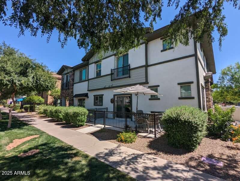 Search Homes 1 1814 E BRIDGEPORT Parkway 103