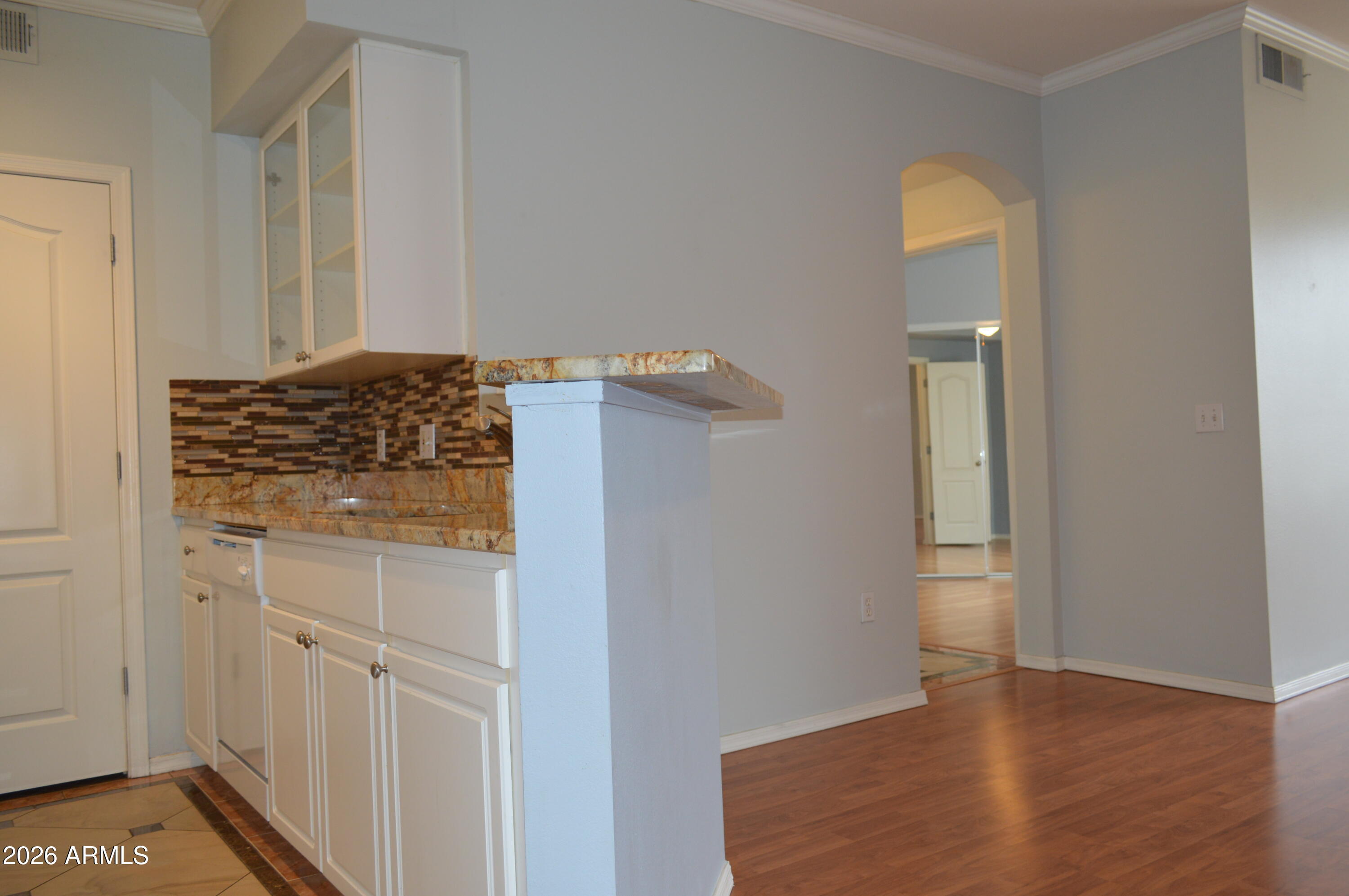 1701 E Colter Street 308