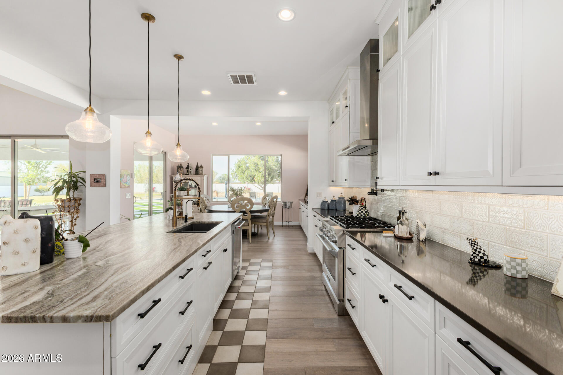 23000 E MCCOWAN Court