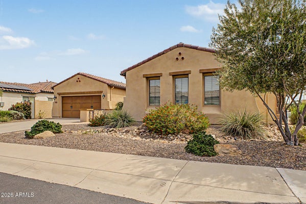 6587 S MARTINGALE RD, GILBERT, AZ 85298 - Image 72e6eb0cfcd72d2b34ea6829a2f90e0f/1191804967
