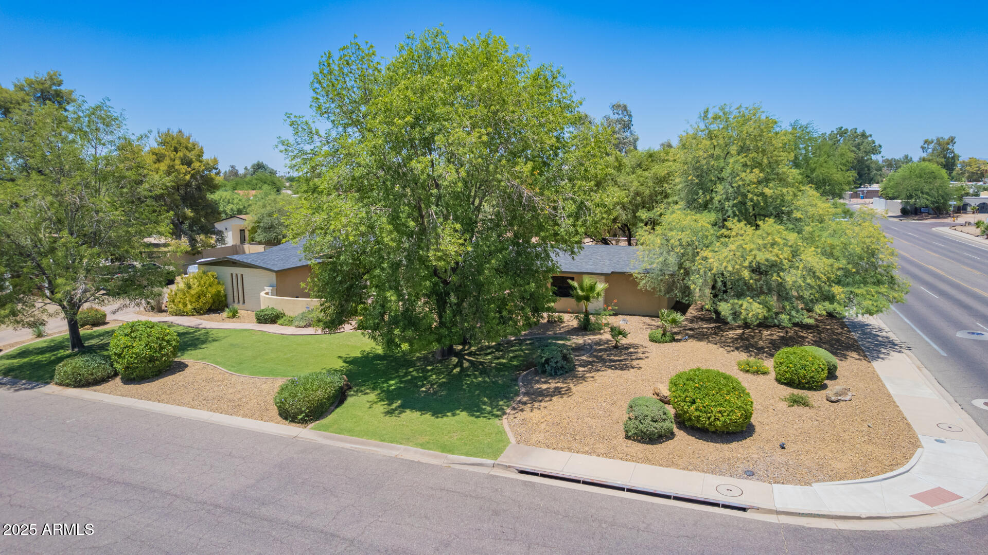 Homes 3 6330 E DELCOA Avenue