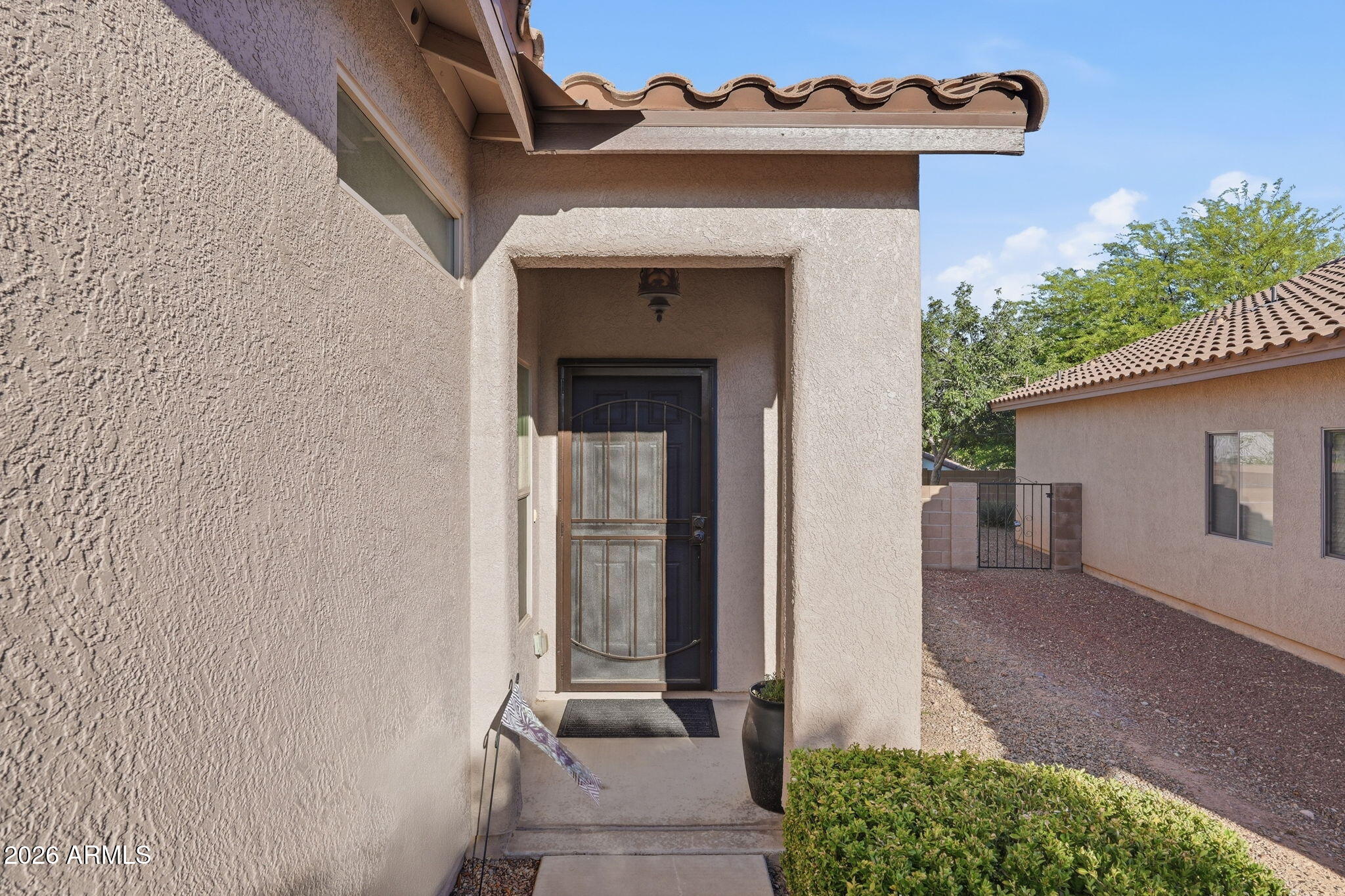 1093 ESTANCIA Drive