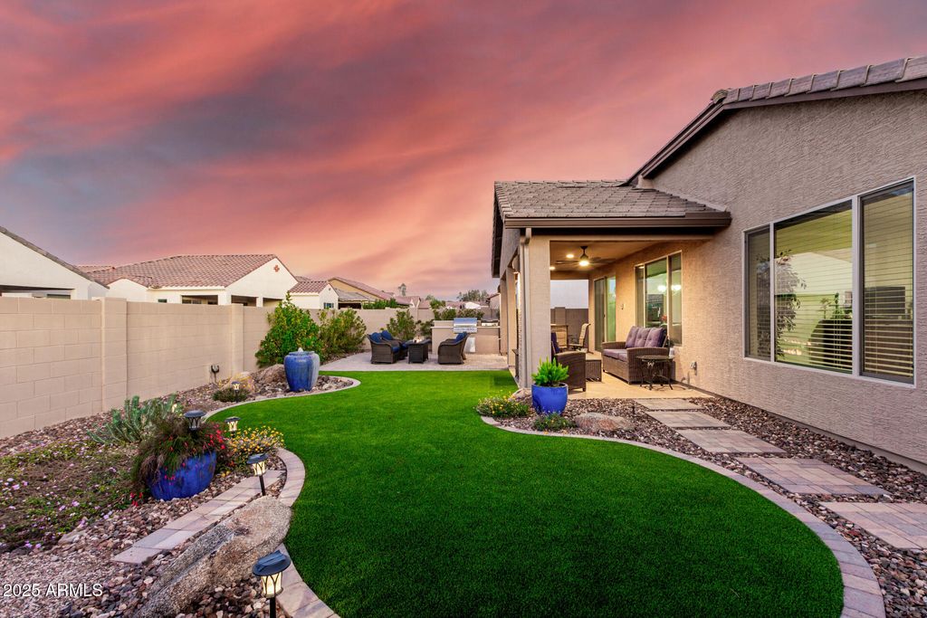 Photo of 5656 W Posse Drive, Eloy, AZ 85131 (MLS # 6959102)