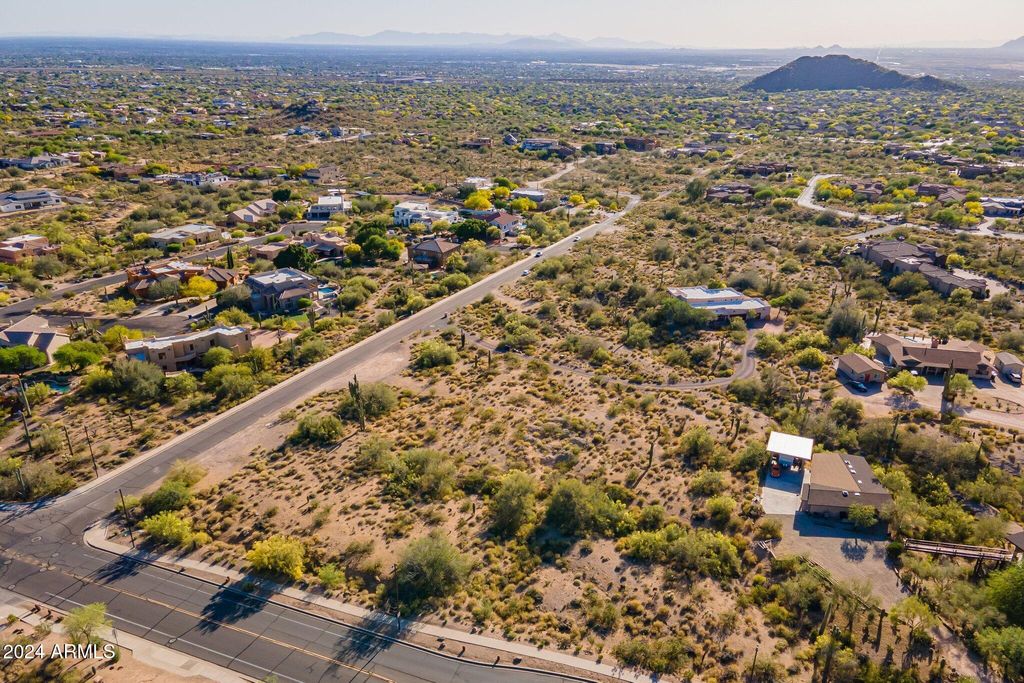 Photo of 0 N Hawes Road #-, Mesa, AZ 85207 (MLS # 6781292)