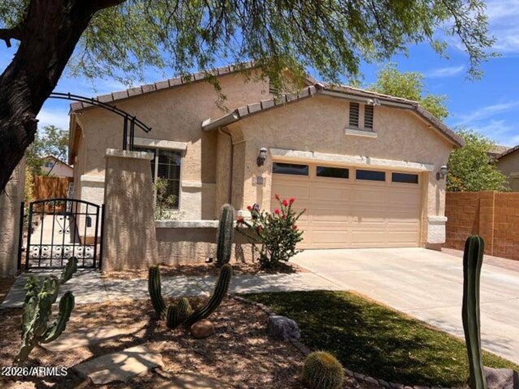 Photo of 26140 W Runion Drive, Buckeye, AZ 85396 (MLS # 6988201)