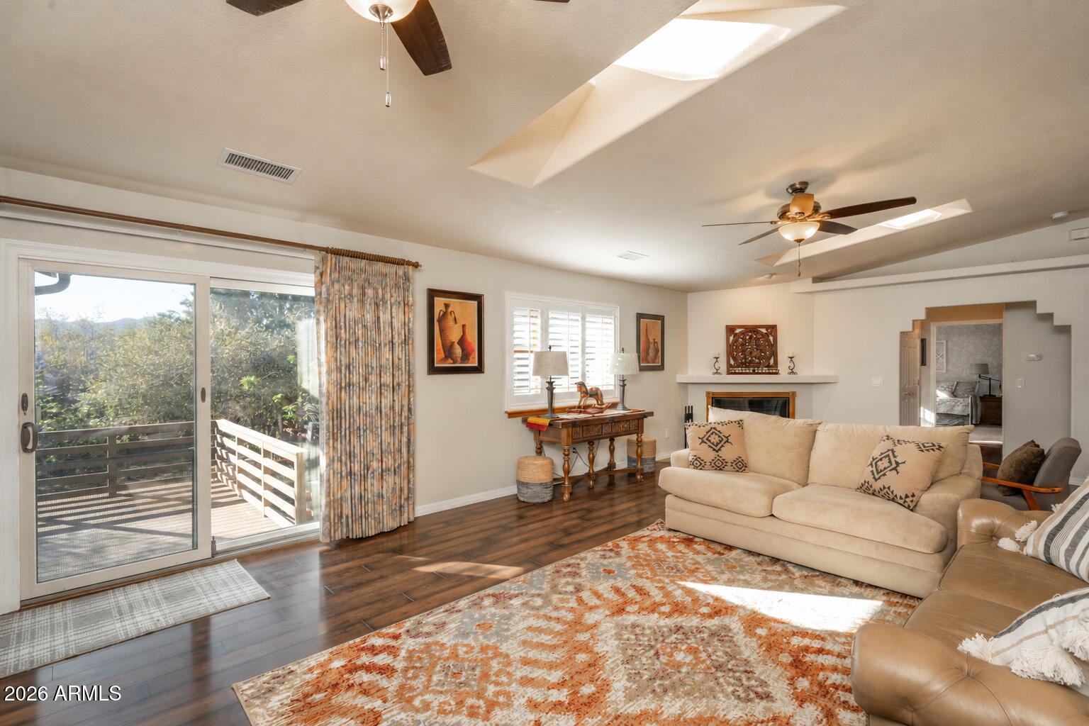 5009 ALAMITOS Court