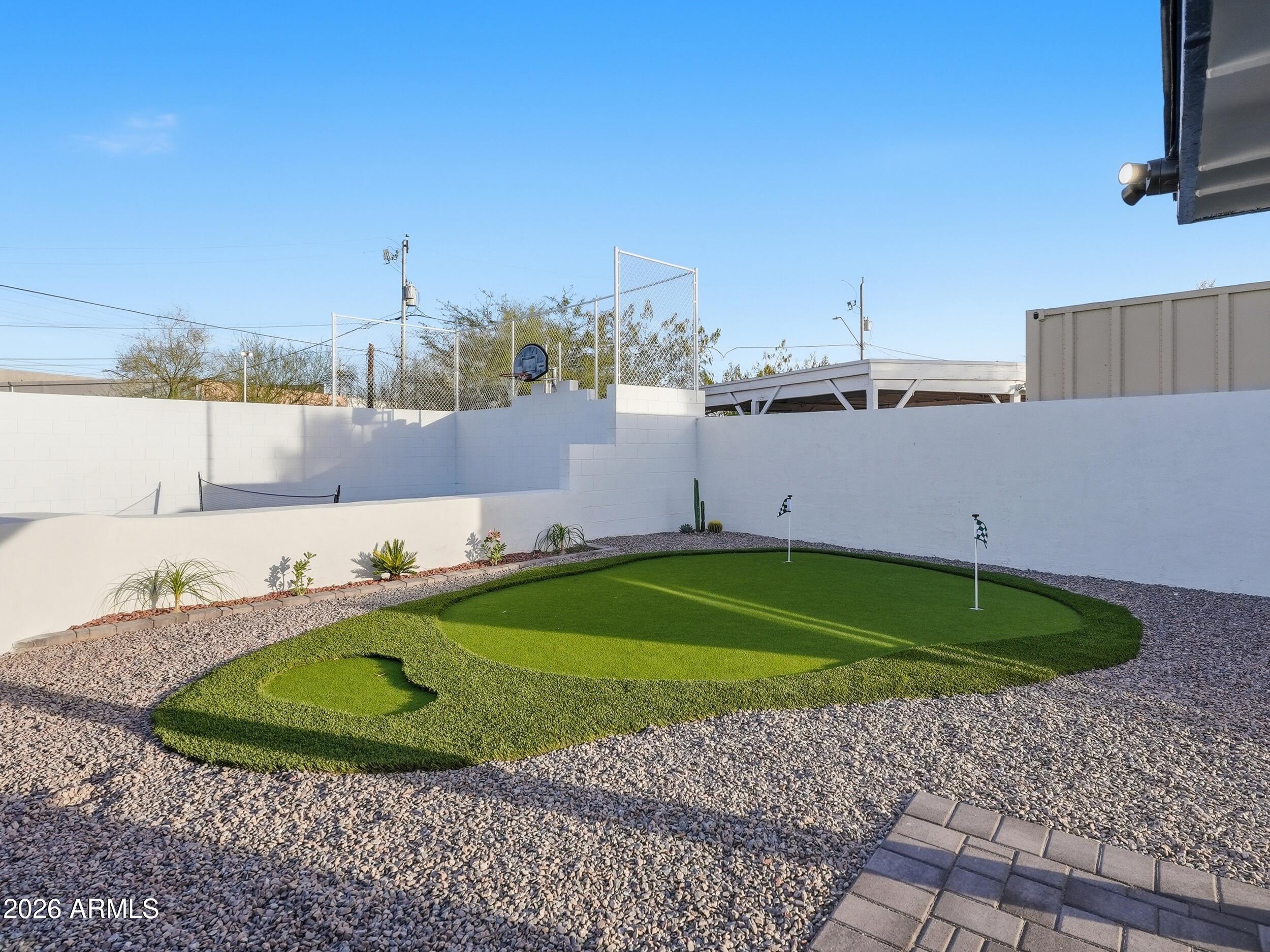 HACIENDA DEL CABALLERO - Residential