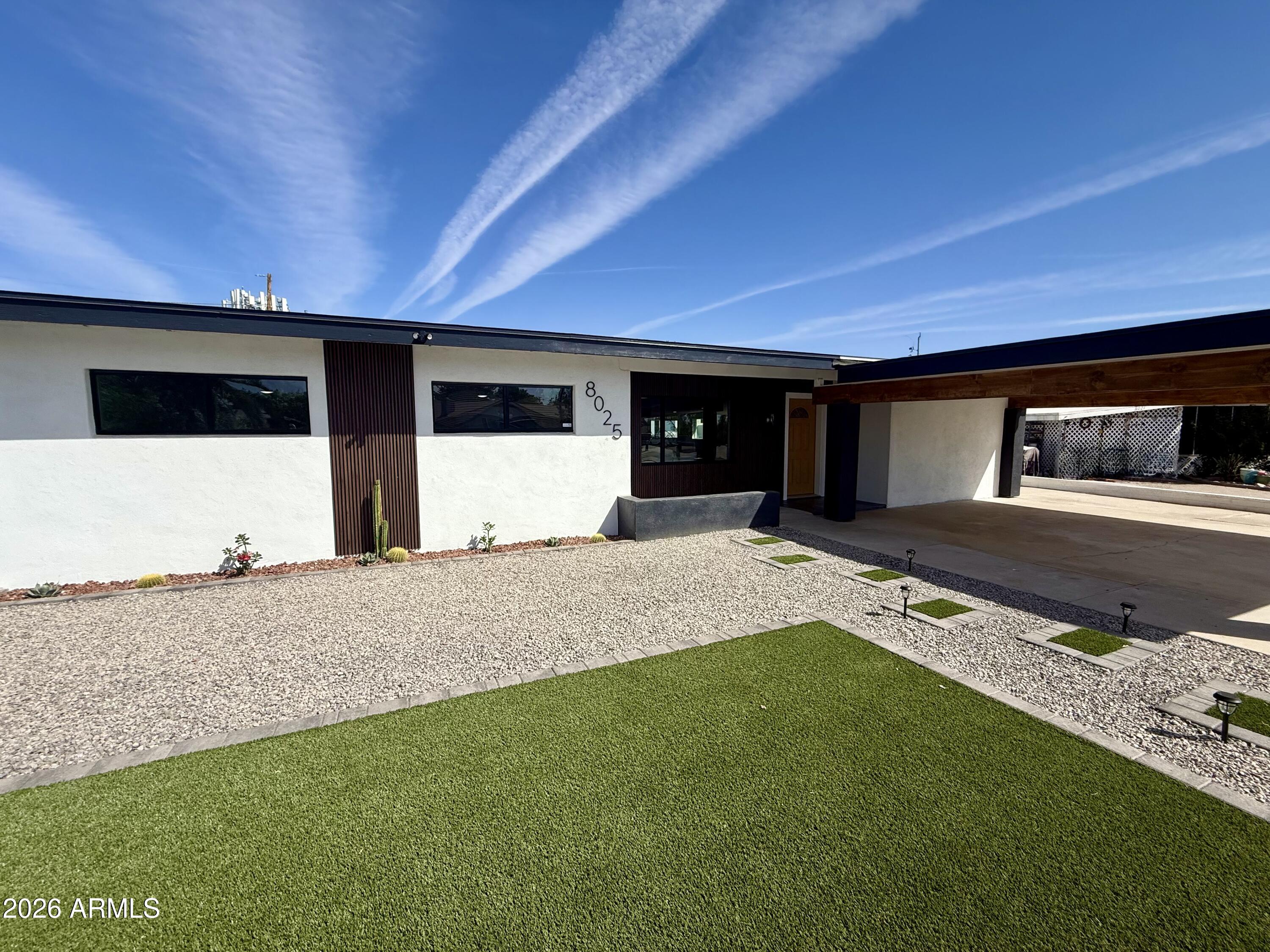 HACIENDA DEL CABALLERO - Residential