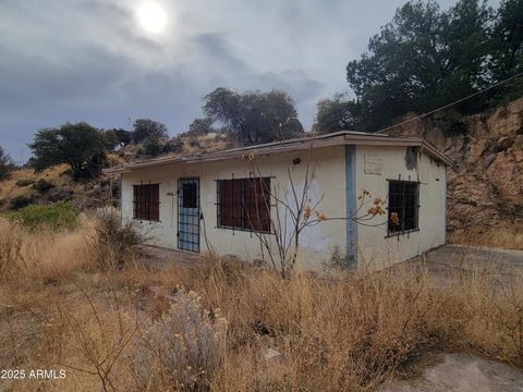 MLS: 6825731