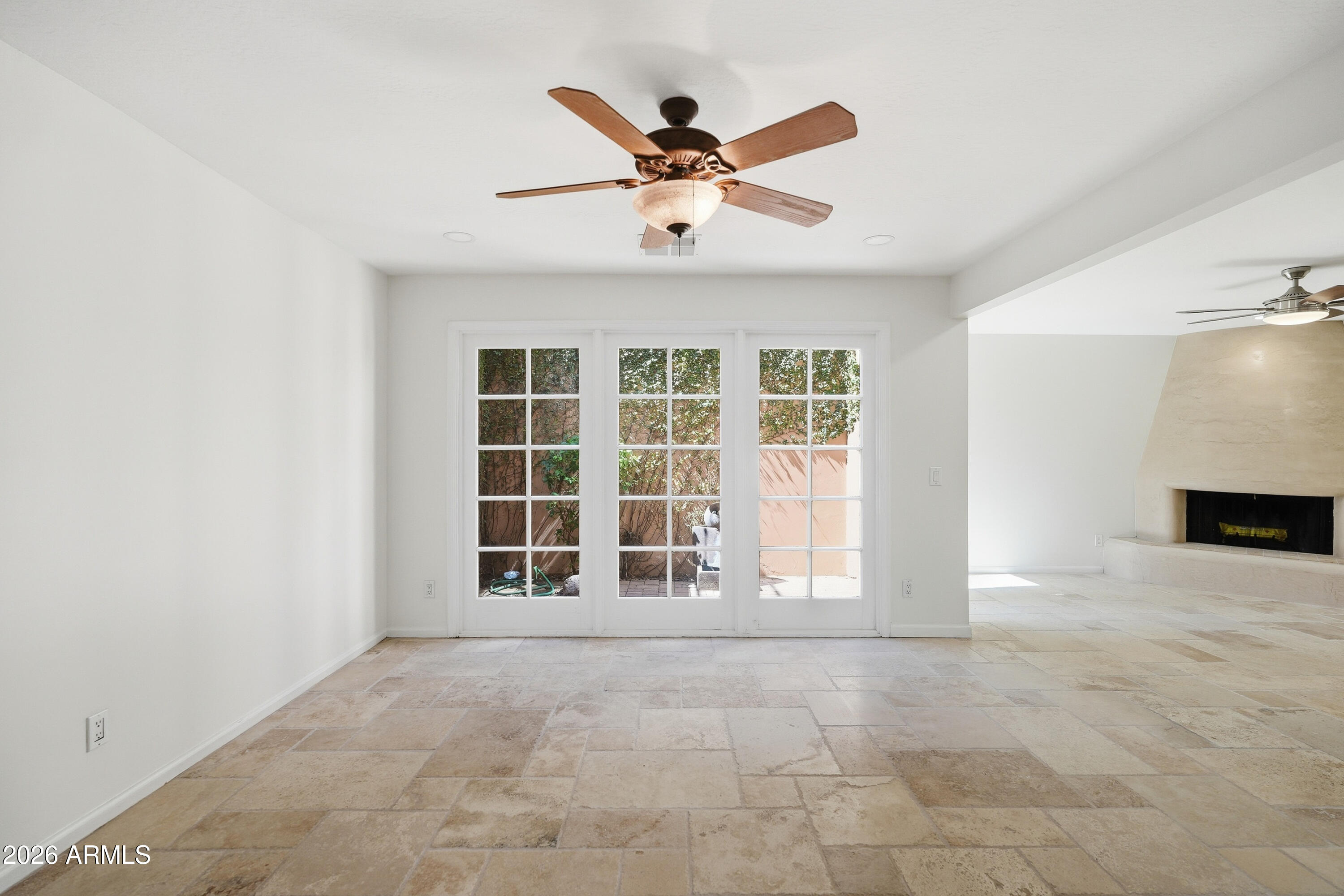 7756 E MONTEBELLO Avenue