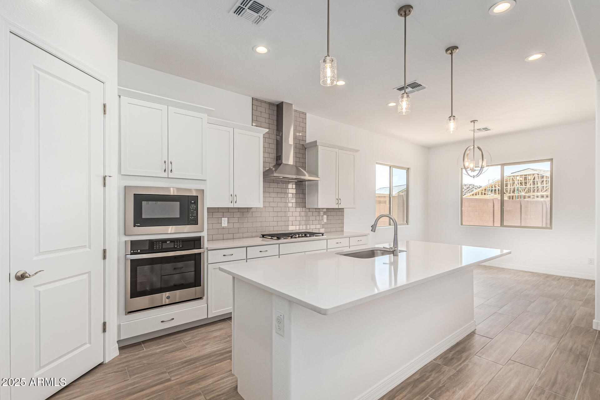 16494 W CREEDANCE Boulevard