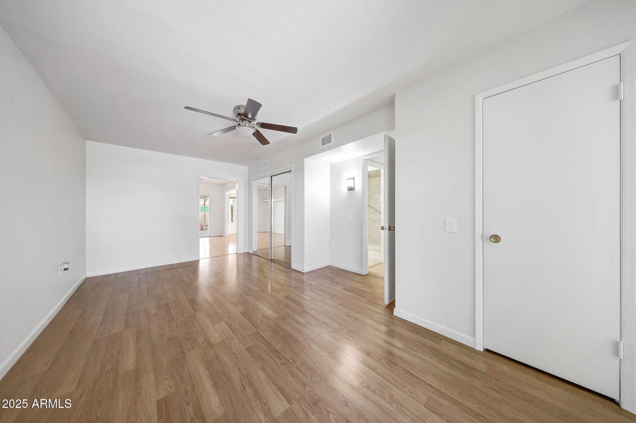 10246 W PALMERAS Drive