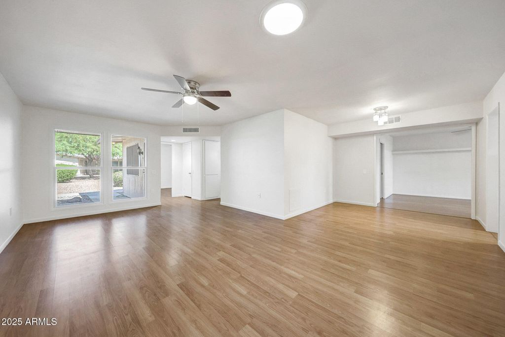 Photo of 10246 W Palmeras Drive, Sun City, AZ 85373 (MLS # 6931191)