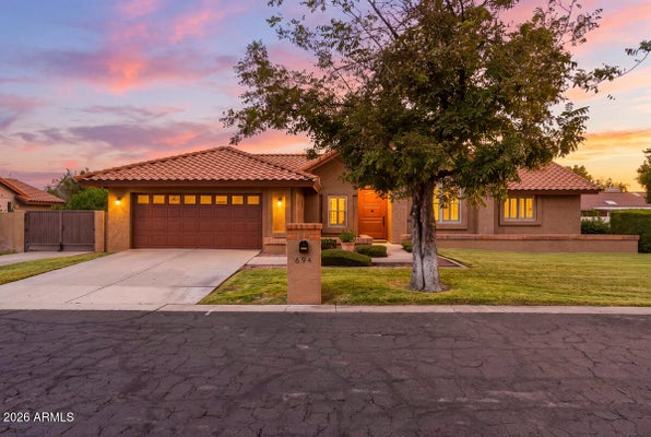 694 E WASHINGTON AVE, GILBERT, AZ 85234 - Image 731056d5c57e45b4f45fcbff9f4e8d5c/1768691584