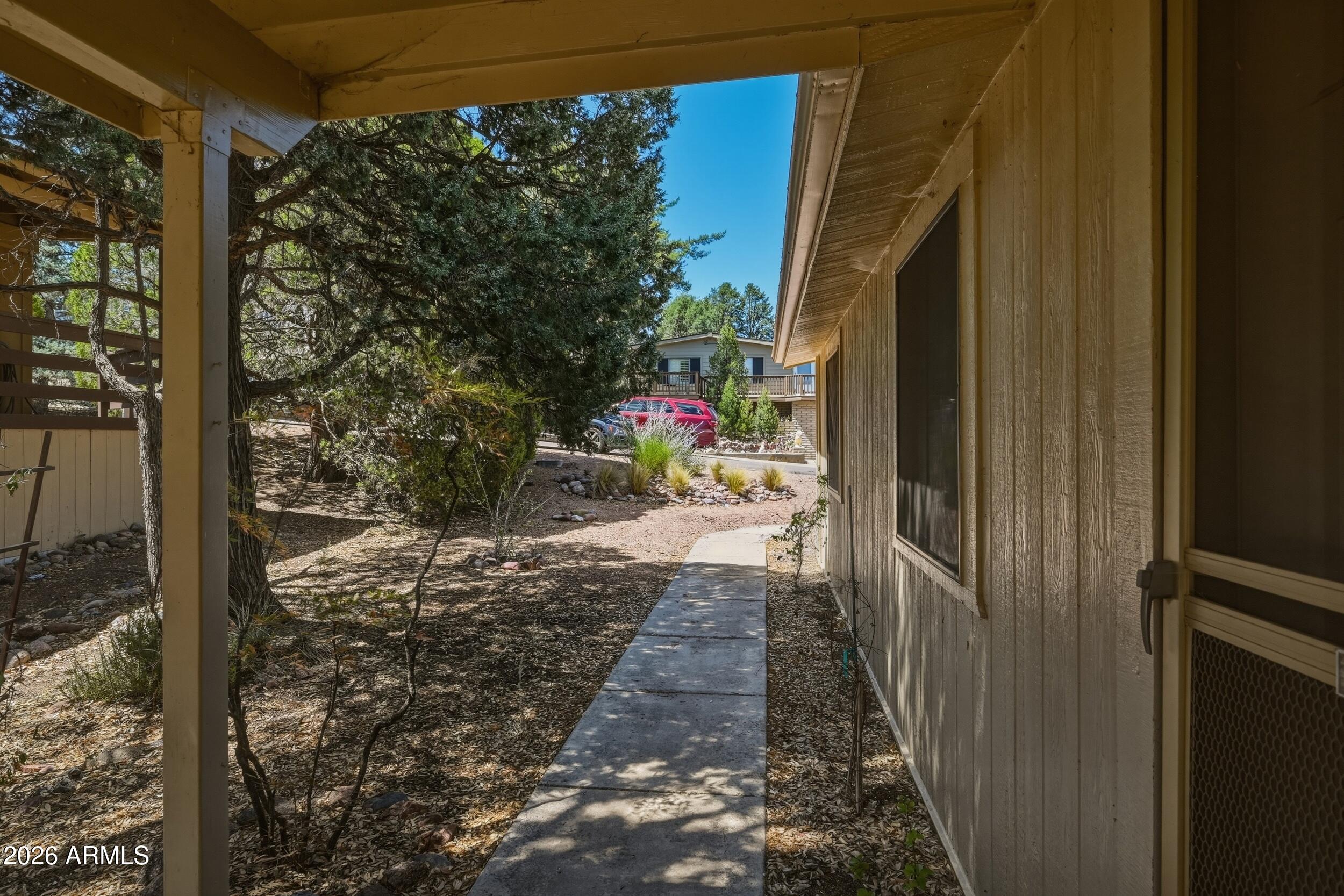 1115 W DRIFTWOOD Drive