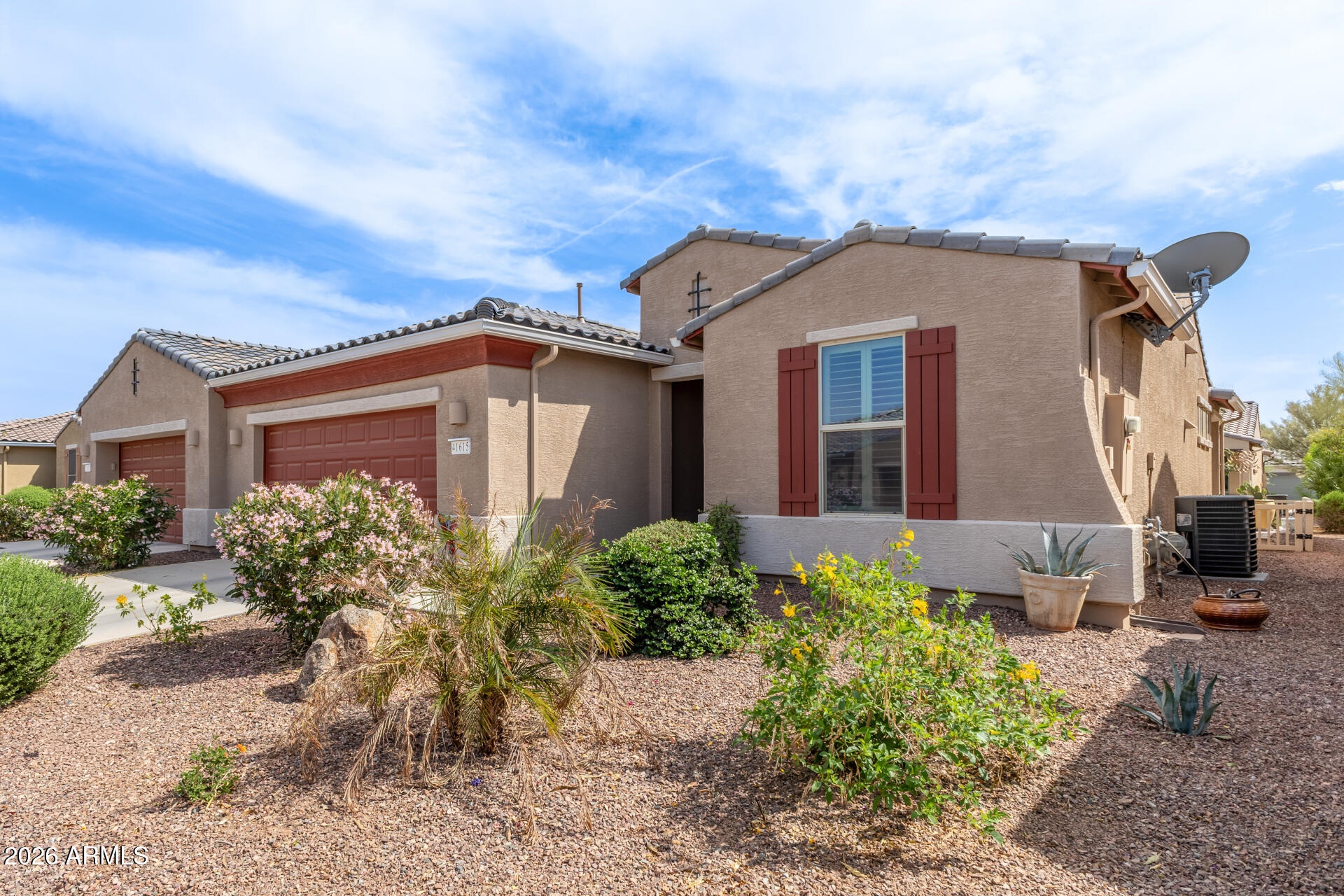 41615 W CALIENTE Drive