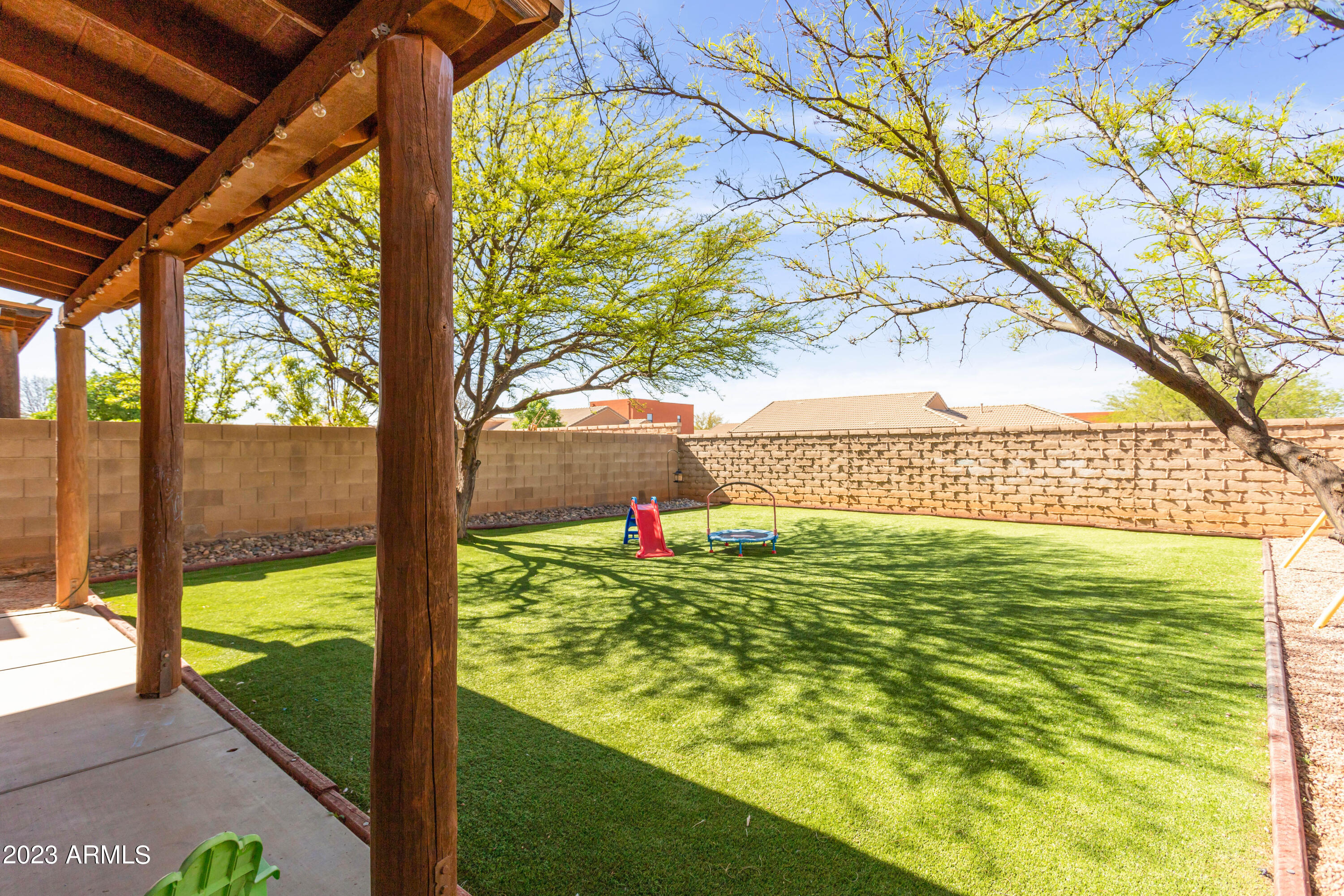 THE LEGENDS AT VALIENTE - Residential
