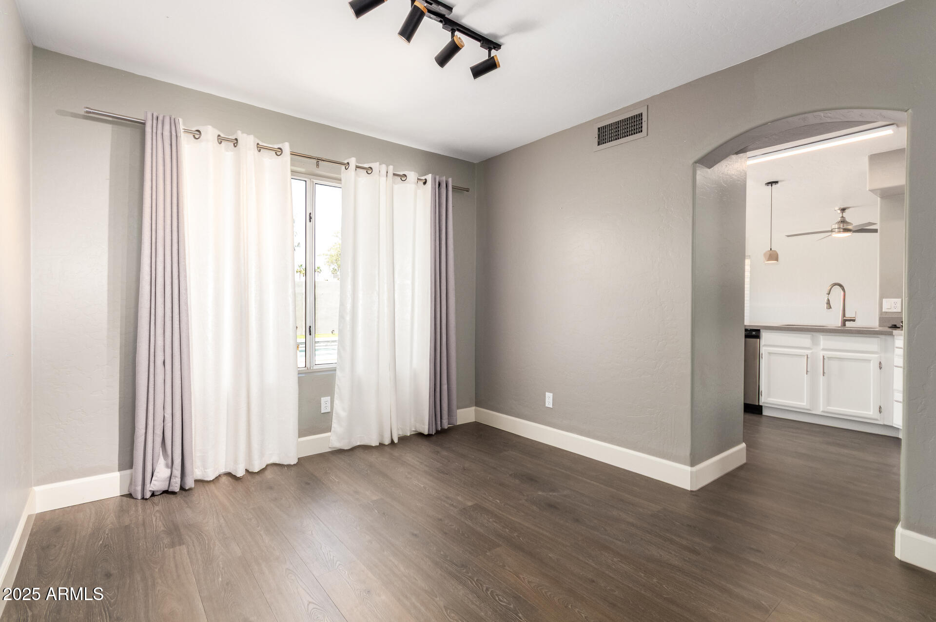 4434 E BANNOCK Street