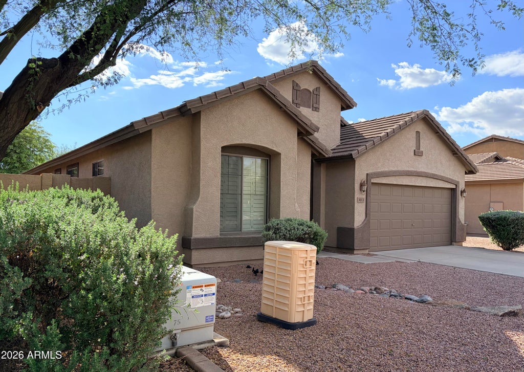 Photo of 3613 E Meadowview Drive, Gilbert, AZ 85298 (MLS # 7078787)