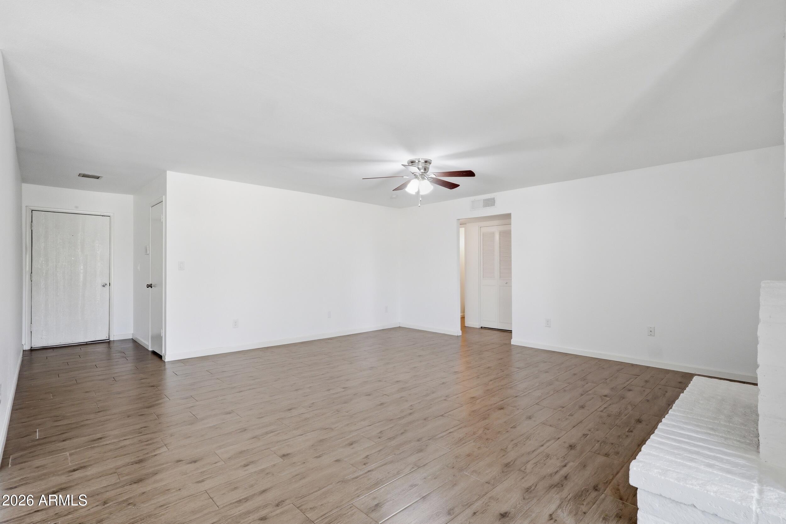 3531 E Campo Bello Drive