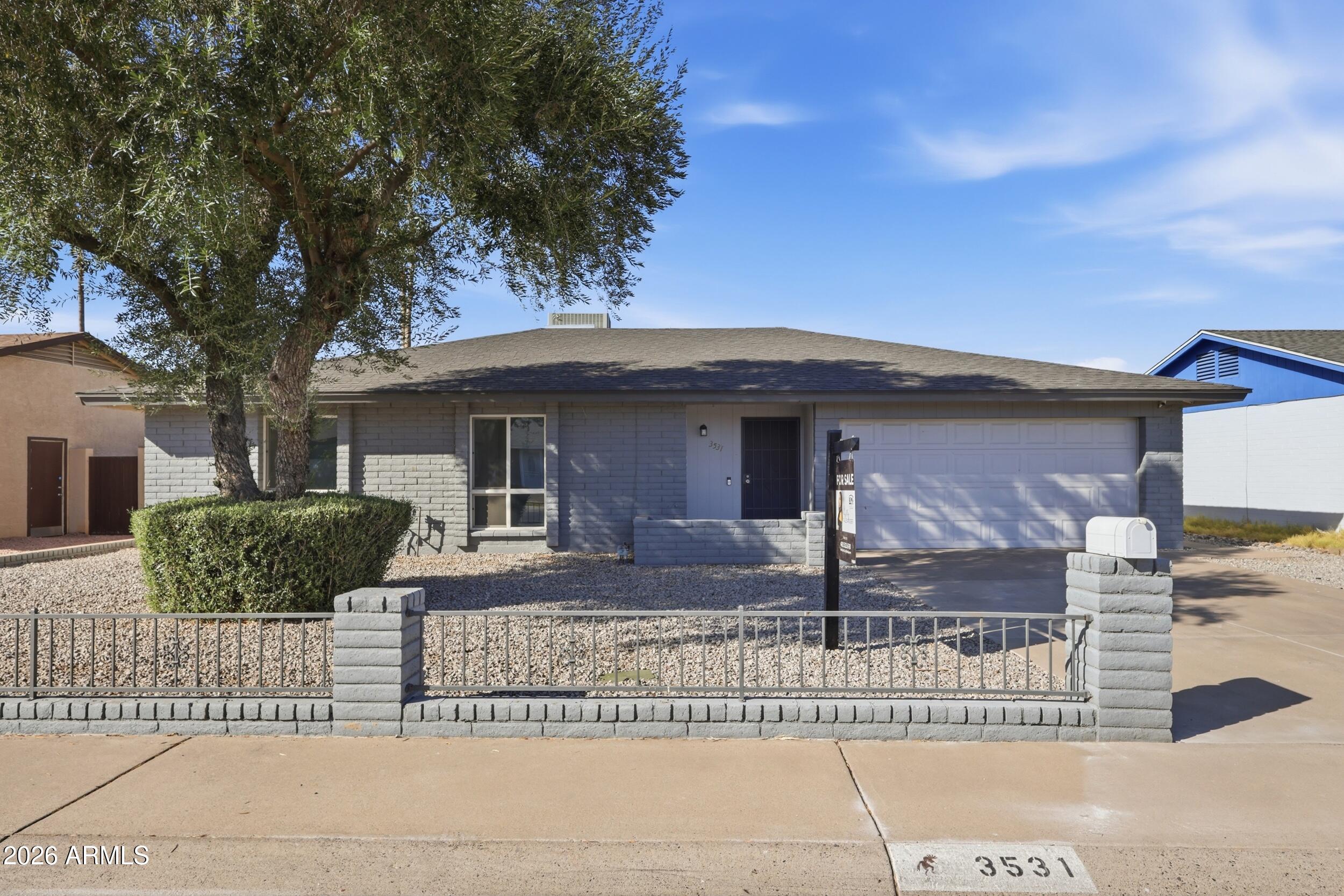 3531 E Campo Bello Drive